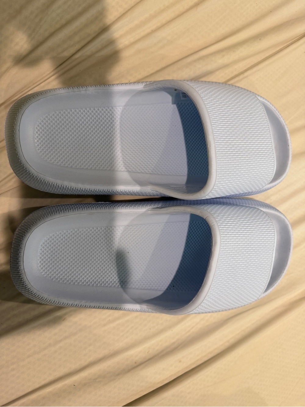 UNKNOWN BRAND Light Blue Slide Sandals-Size 9/10